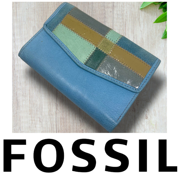 Vintage Fossil Blue Patchwork Leather Bifold Wallet ID Coin Pouch Cards Bills - Picture 1 of 6